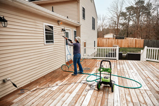Best Garage Pressure Washing  in Eastwood, MI